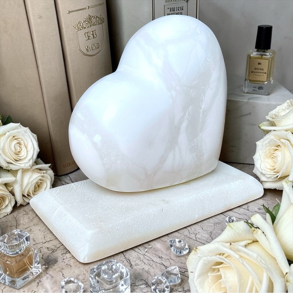 Natural Alabaster Stone Marble Base White Decoration Heart Carved Sculpture 5”